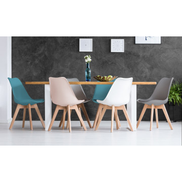 Chaise Suedia