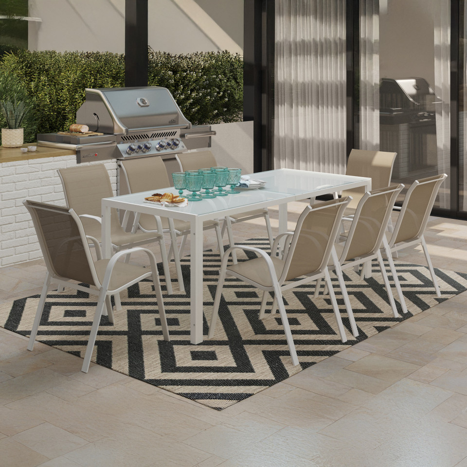 Salon de jardin Minorca 8 places en textilène et verre trempé blanc et beige Salon de jardin Minorca 8 places en textilène et verre trempé blanc et beige