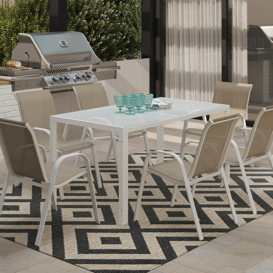Salon de jardin Minorca 6 places en textilène et verre trempé blanc et beige Salon de jardin Minorca 6 places en textilène et verre trempé blanc et beige