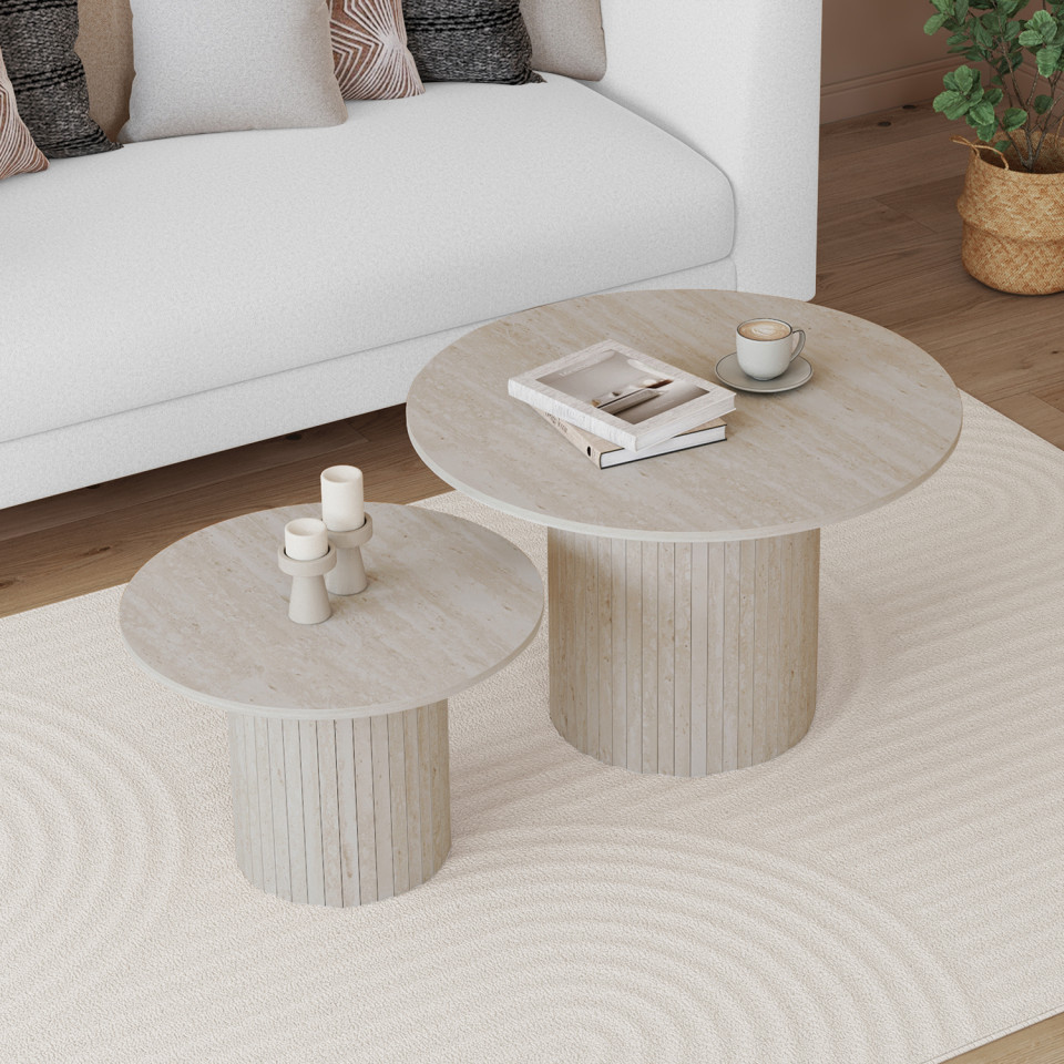 Tables basses rondes gigognes Alvar effet travertin et pieds lattes - lot de 2 Tables basses rondes gigognes Alvar effet travertin et pieds lattes - lot de 2
