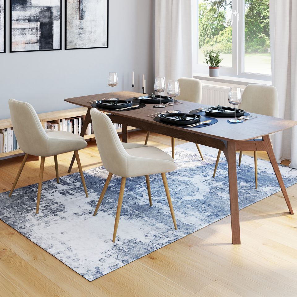 Chaises Olivia en velours crème et pieds bois - lot de 4