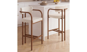 Tabourets de bar Elsa bouclette blanche pieds effet bois - lot de 2
