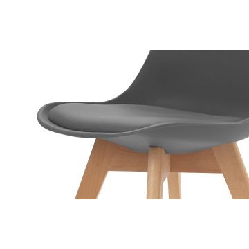 Chaises Suedia assise gris foncé et pieds bois - lot de 2