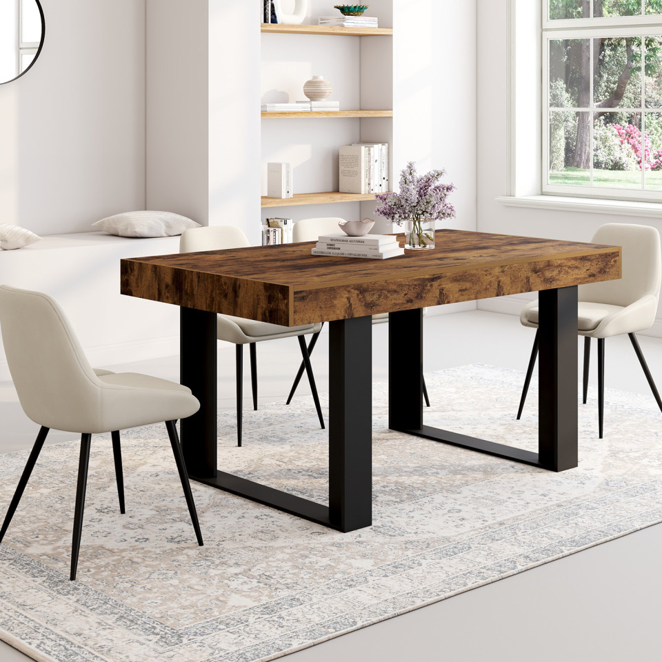 Table à manger Brixton bois vieilli et pieds noirs 160cm